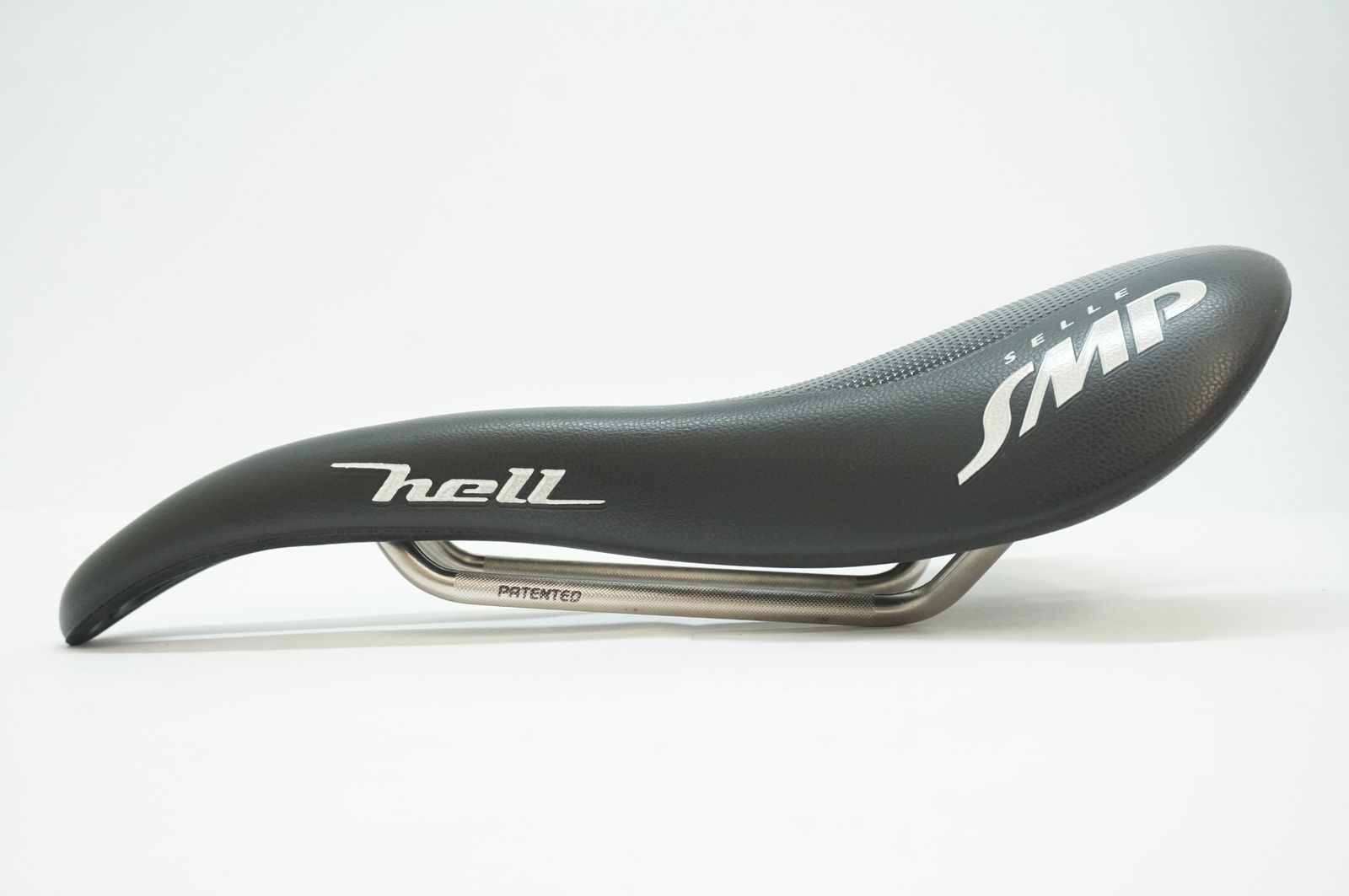 【中古】セラ エスエムピー selle SMP サドル HELL Amazon | セラ エスエムピー(SELLE SMP) HELL(ヘル) ブラック
