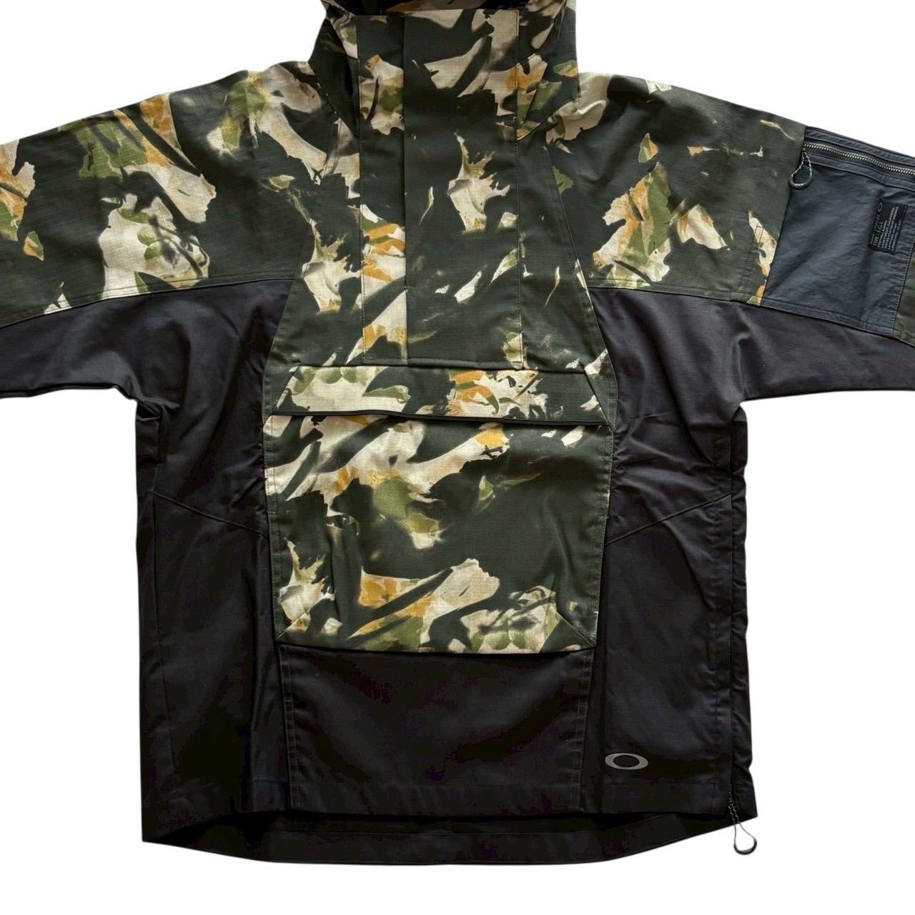 未使用 OAKLEY オークリー アノラックパーカー 緑 黒 ビックポケット 