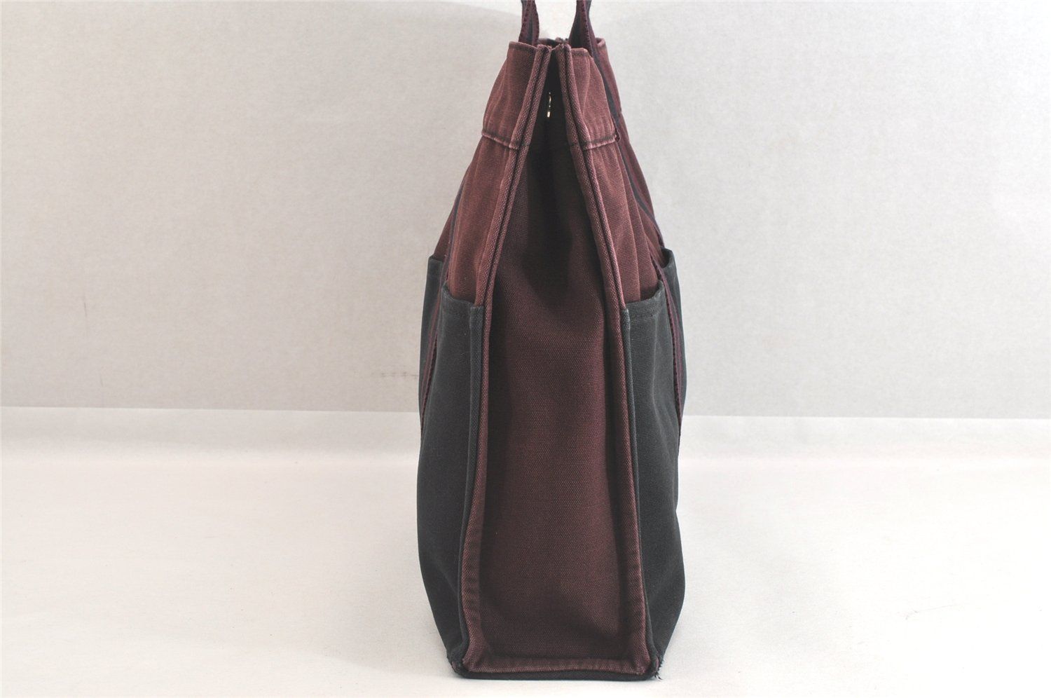 ボルドー ブラック