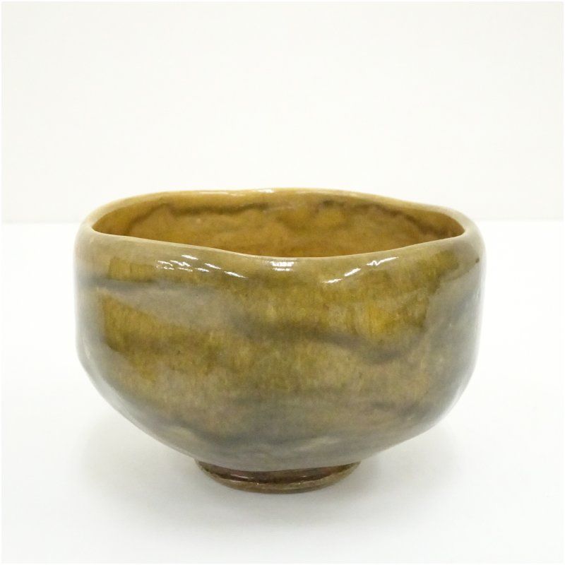 大樋焼 大樋年朗 十代 大樋長左衛門 造 茶碗 共箱 茶道 抹茶 おしゃれ 抹茶茶碗 抹茶碗 和食器 レトロ 茶器 骨董 茶わん 茶会 茶の湯
