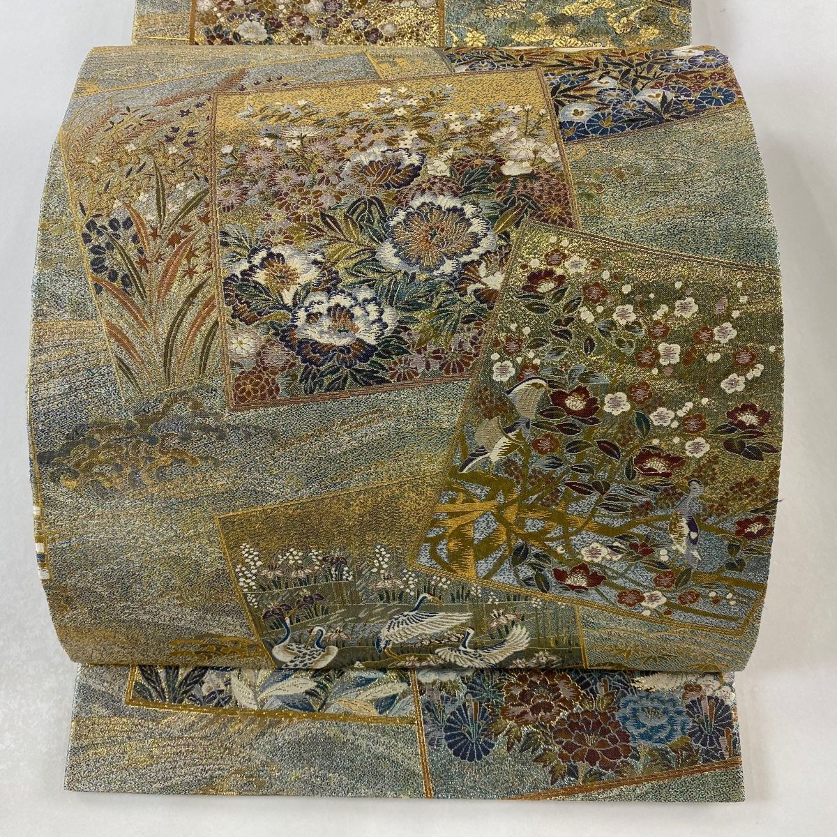 丸帯 加賀名品百撰 色紙 花鳥 金糸 箔 灰緑 お太鼓柄 正絹