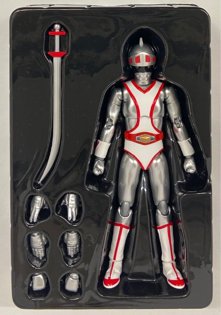 EVOLUTION-TOY HAF シルバー仮面ジャイアント Ver.2 - メルカリ