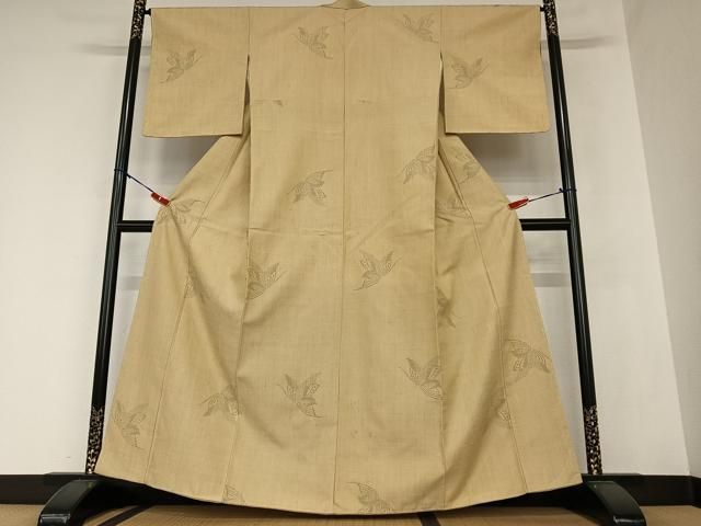 夏物紬 平和屋着物○結城紬 100亀甲 飛び亀甲柄 舞蝶文 正絹 逸品 未