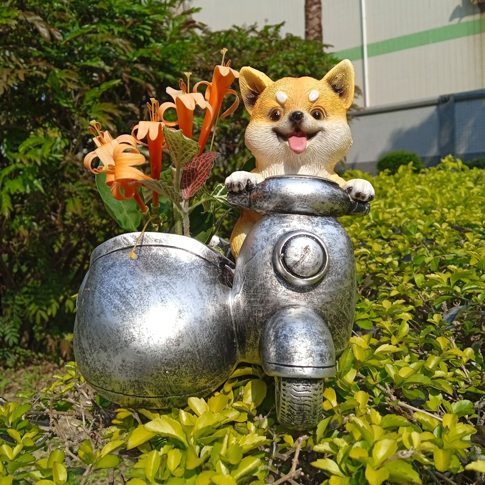 アンティーク　犬　ベッド付き　置物　フィギュア 71SQYwZr4YL._UF350,350_QL50_.jpg