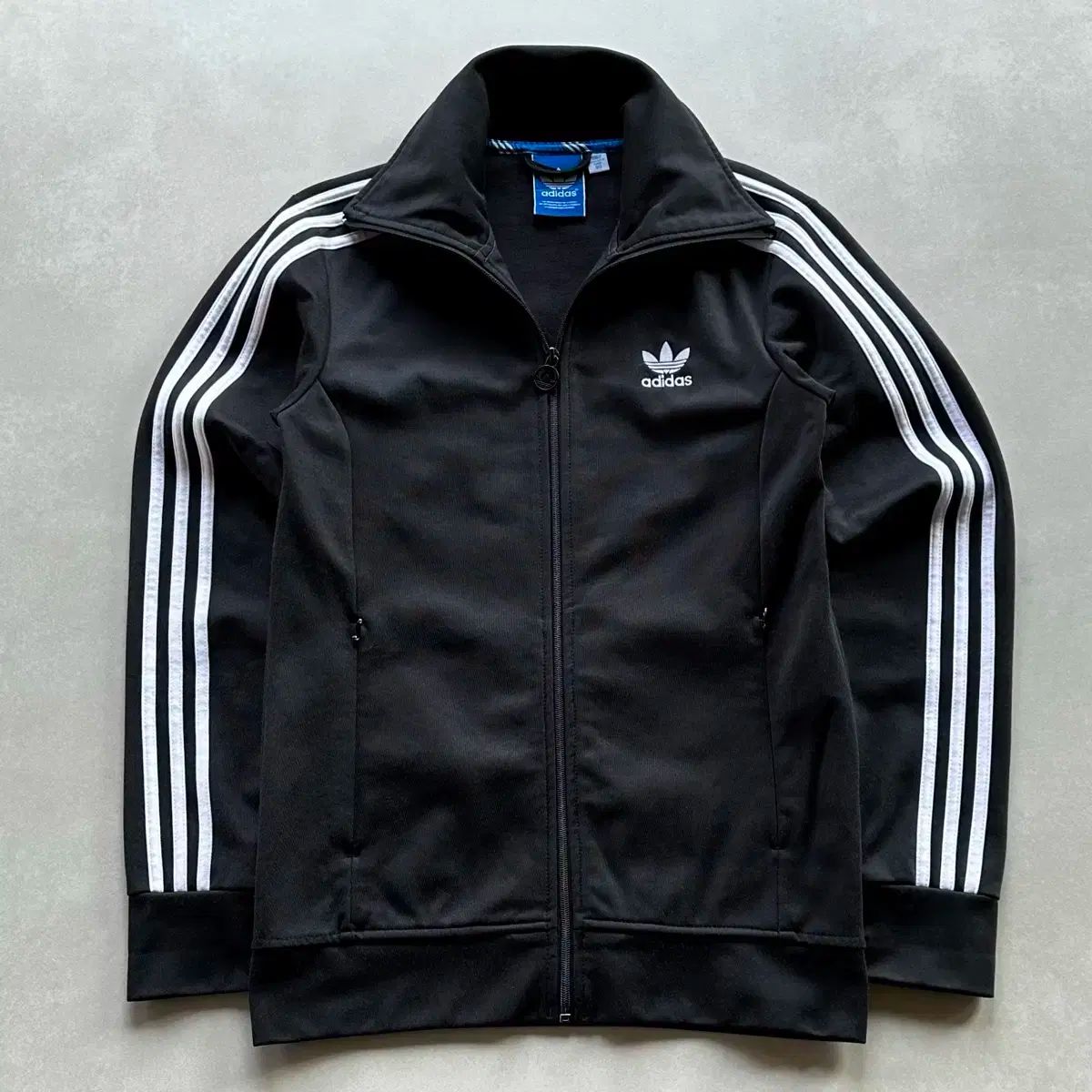 S ー M adidas(アディダス) ヨーロッパ 黒 トラックトップス ジャージ