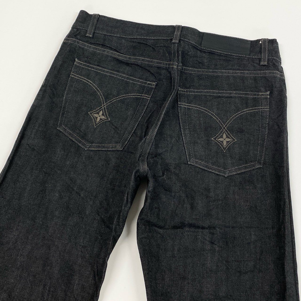 7i25 《美品》LOUIS VUITTON ルイヴィトン デニムパンツ ボトムス