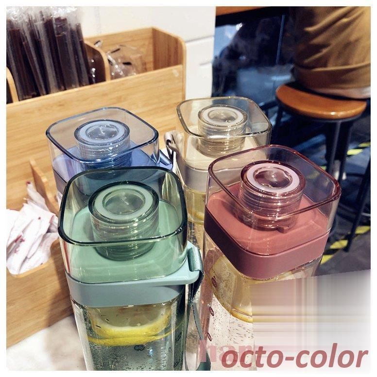 プラスチックボトル