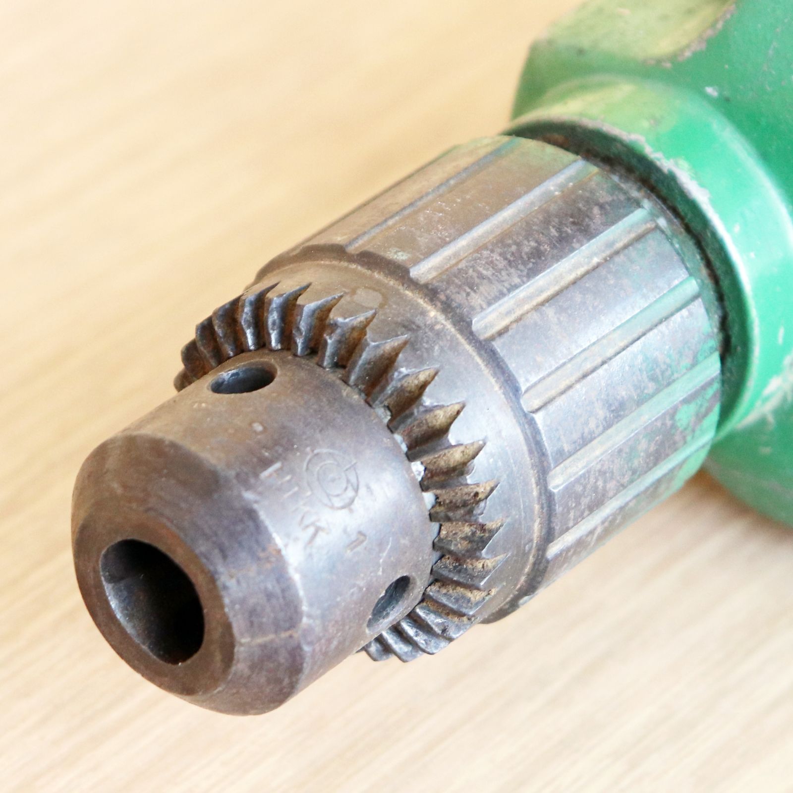 新潟発 日立工機 電気ドリル BUL-SH3 中古 電動工具 動作確認済 鉄工用 木工用 ハンマー 破砕 配管 工事 建築 打撃 穴あけ HiKOKI