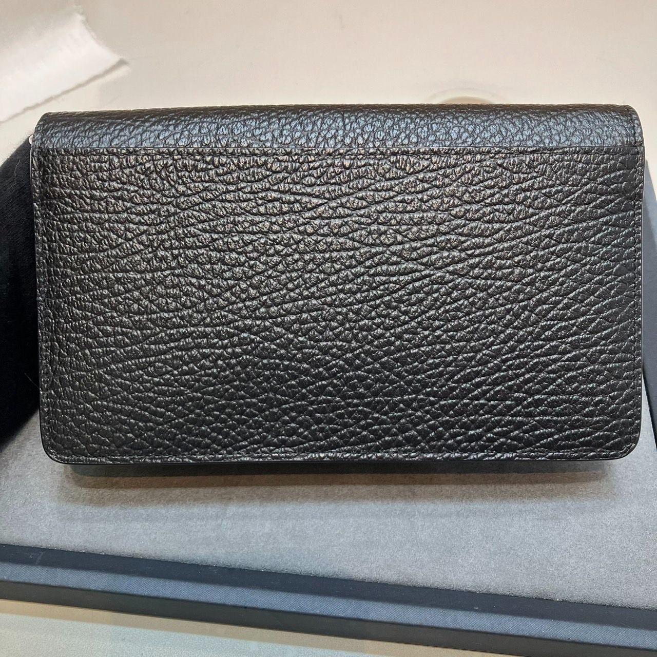 メゾンマルジェラ チェーンウォレット