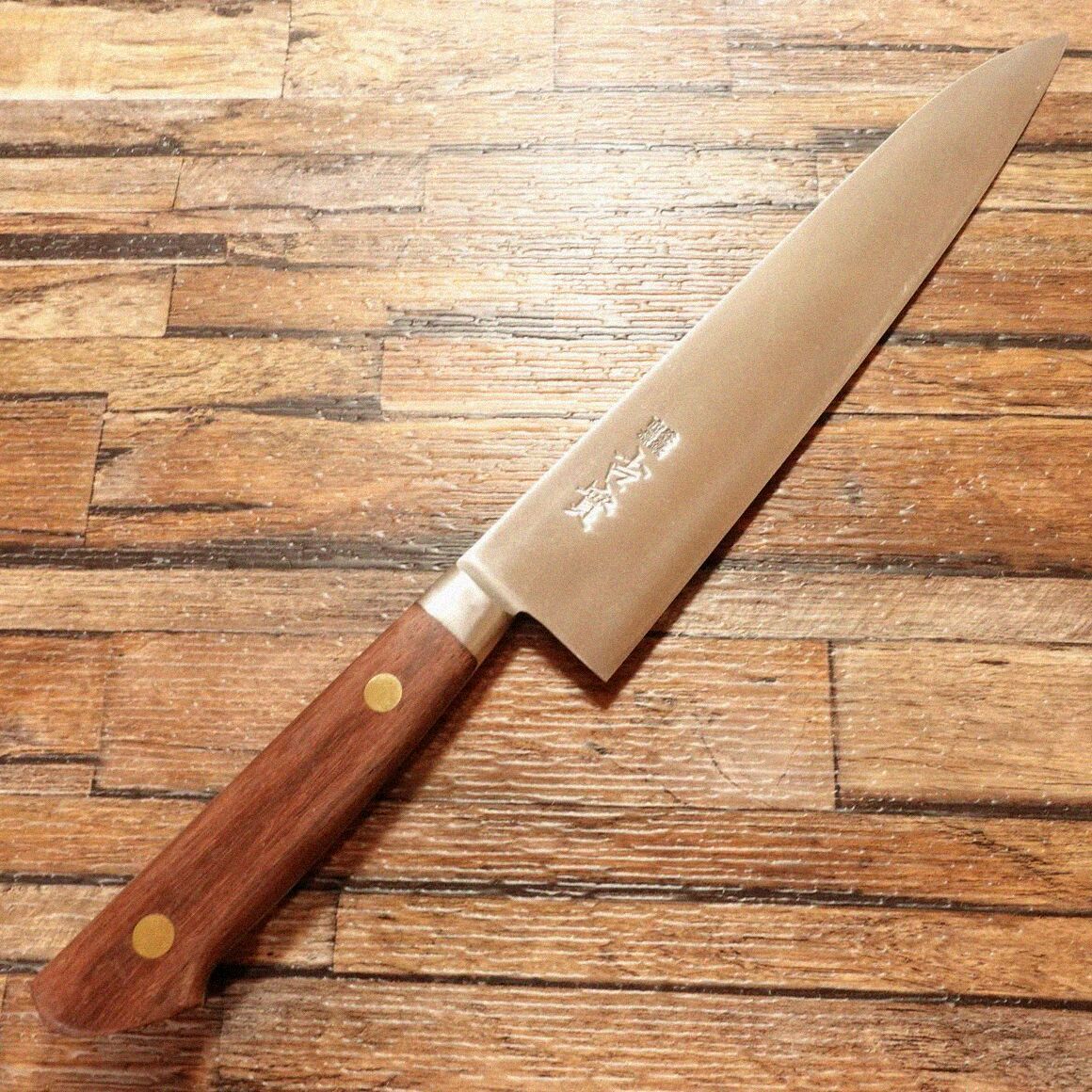 吉實　牛刀 包丁　日本鋼　刃渡り21cm 吉實 牛刀 研ぎ済 万能包丁 日本鋼 吉実 210mm - メルカリ