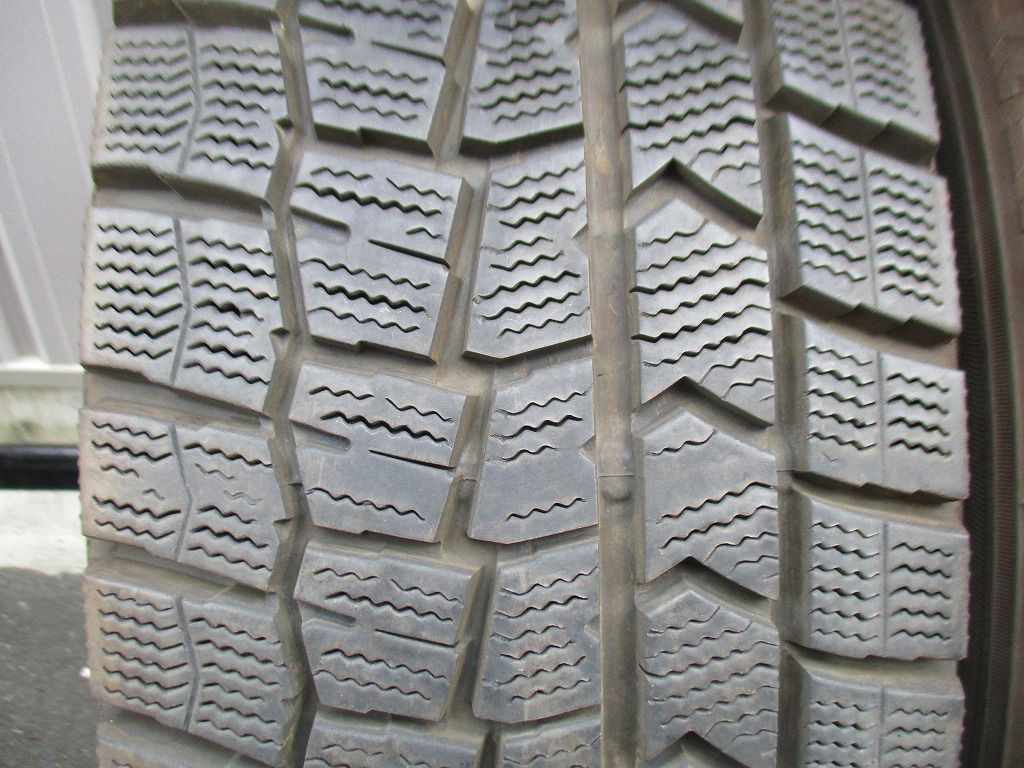 195 60R16 89Q ダンロップ WINTERMAXX WM02 スタ ッドレス 4本 T60450818 インボイス領収書発行