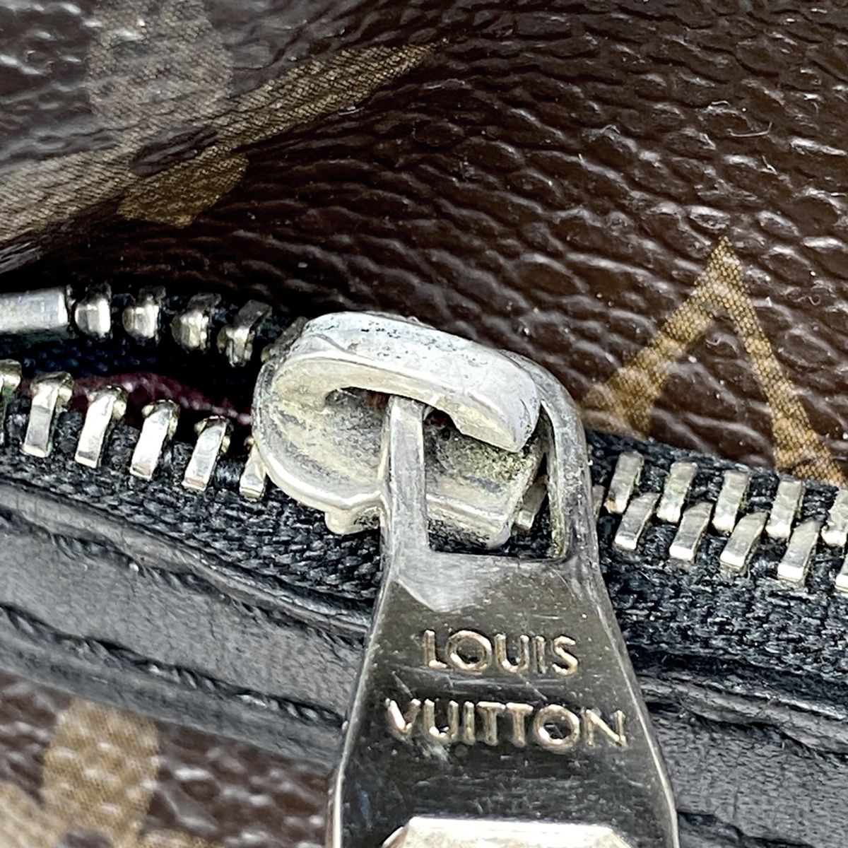 ルイ・ヴィトン Louis Vuitton トゥルース トワレ セカンドバッグ