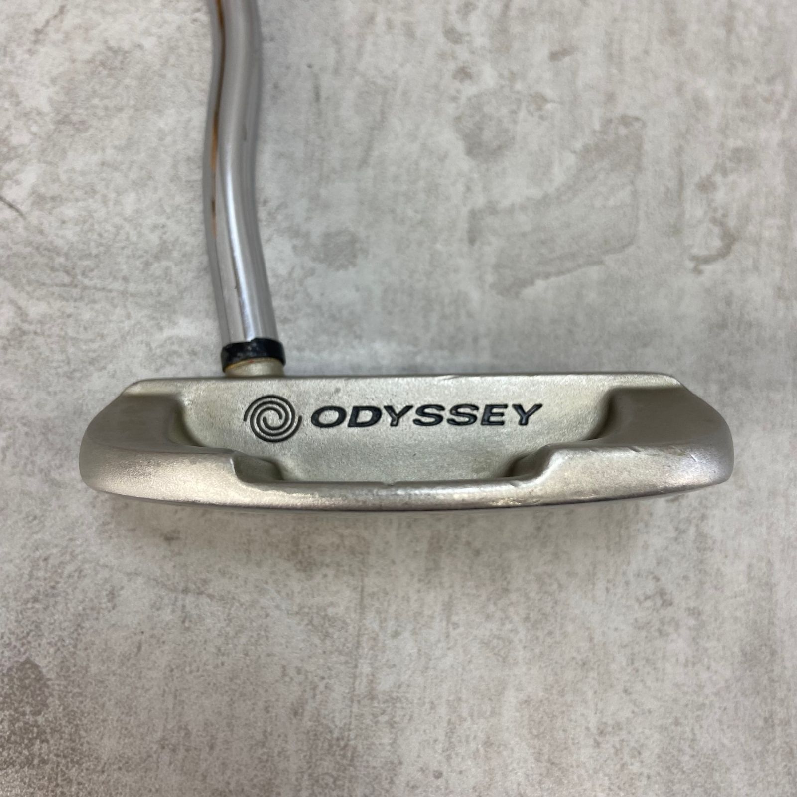 ODYSSEY　オデッセイ　WHITE　DAMASCUS 　5　ホワイトダマスカス　メンズゴルフパター　スチール　右利き用　PT　マレット型　34インチ オデッセイ ホワイト ダマスカス #5 パターの試打レビュー