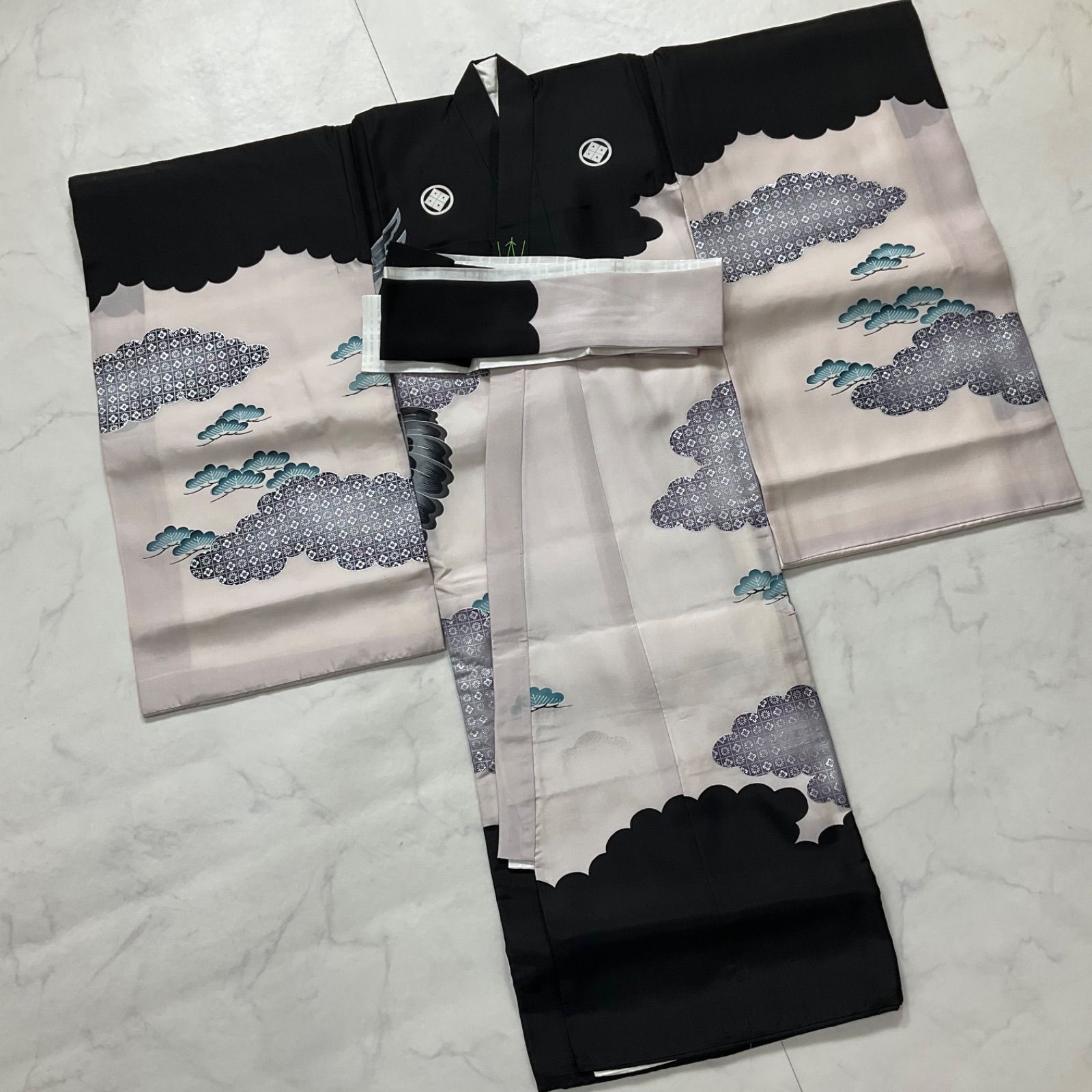 ◇kimono+one◇美品◇産着◇お宮参り◇最高級羽二重◇正絹