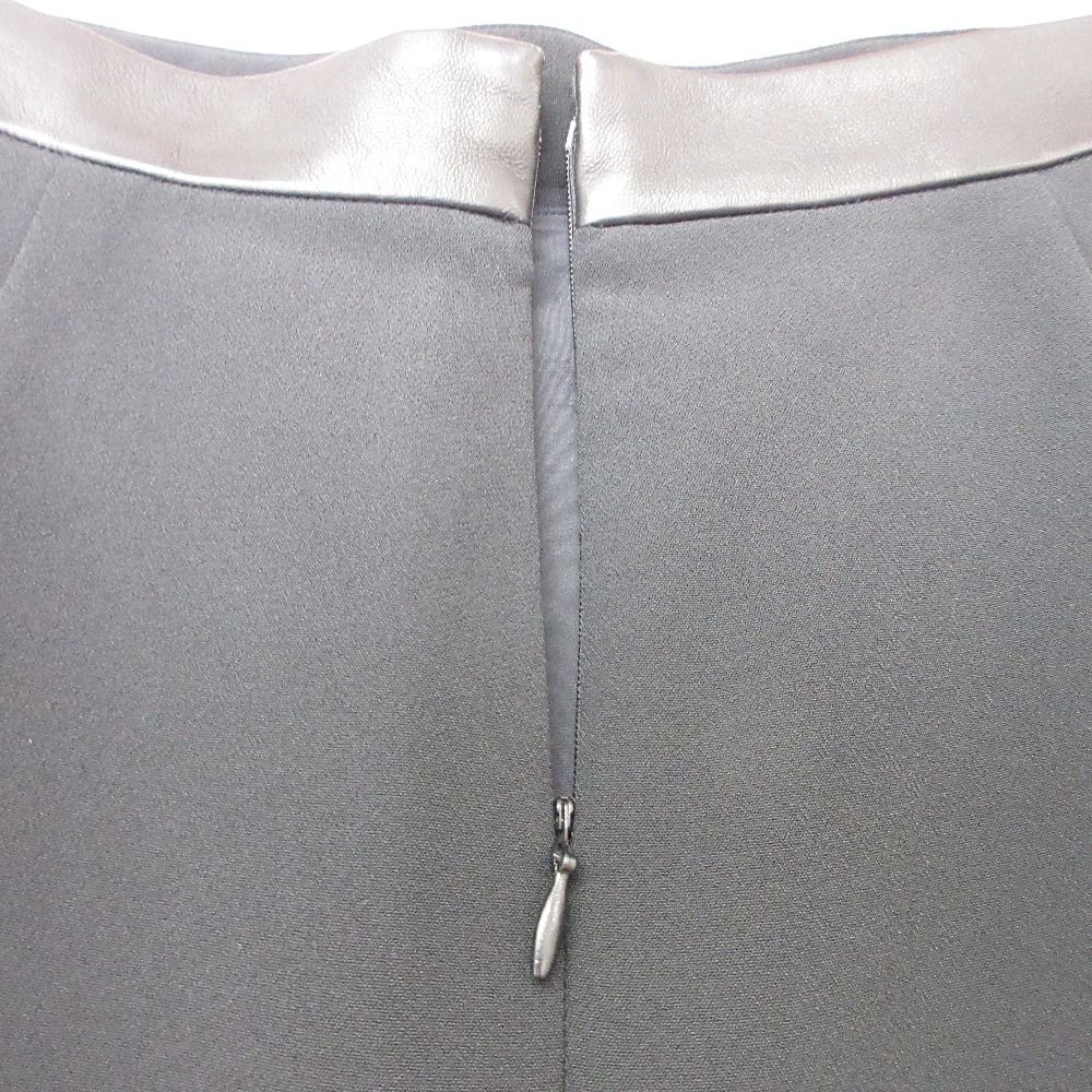 レザートリム ミディスカート