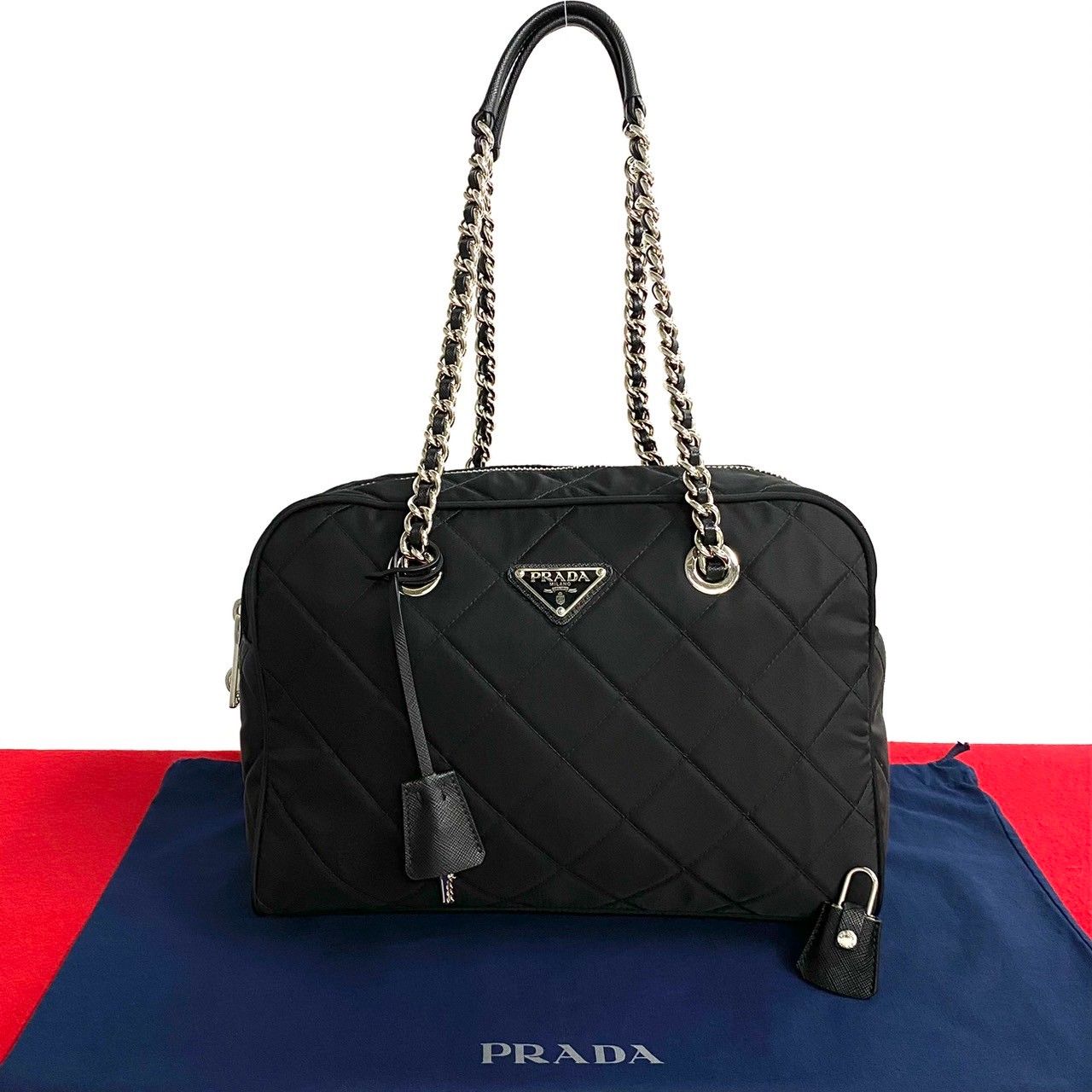 未使用保管品 PRADA プラダ 三角ロゴ キルティング ナイロン チェーン
