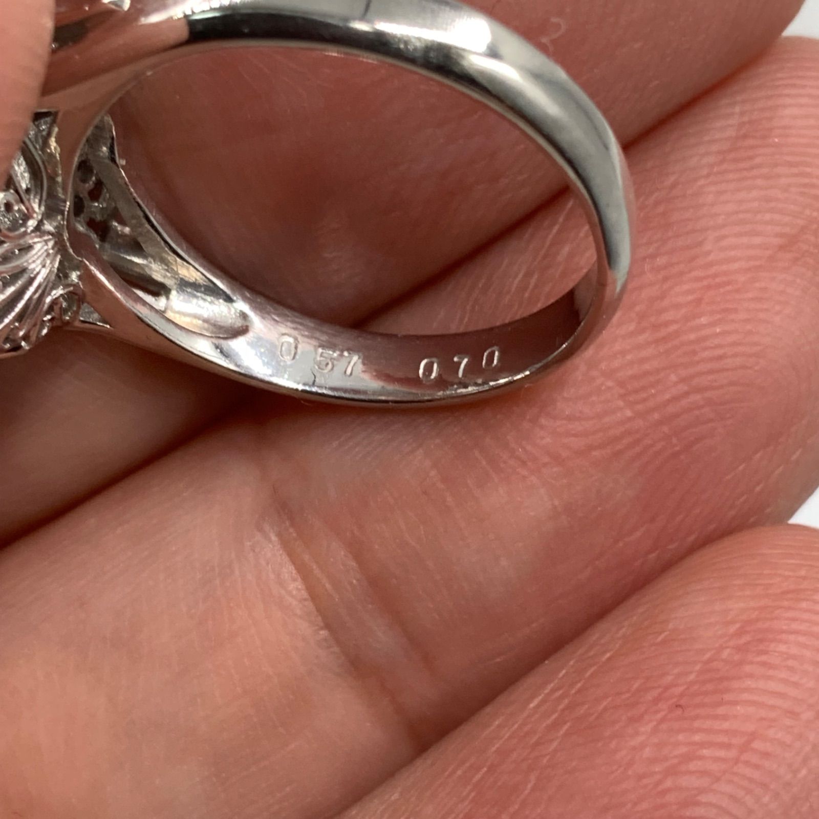 Pt900 プラチナ900 ダイヤモンドリング バゲットダイヤ 0.57ct 0.7ct 