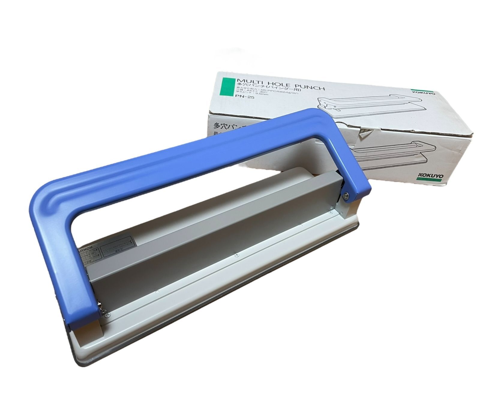 管理番号2886 コクヨ 多穴パンチ バインダー用 30穴 5枚 PN-25