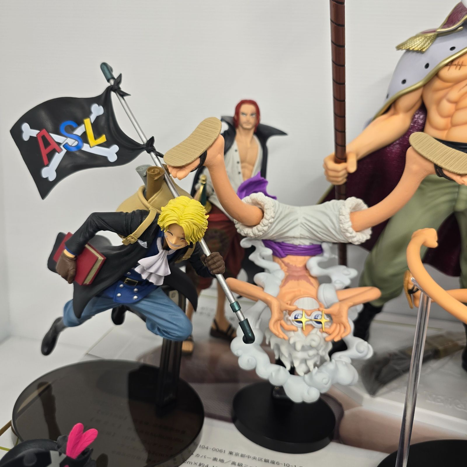 ワンピース ONE PIECE フィギュア まとめ売り まとめてセット26体☆POP 白ひげ ルフィ ニカ プライズ DXF シャンクス マルコ  造形王頂上決戦 バウンドマン ヤマト ティーチ ジンベエ フランキー ゾロ ナミ ハンコック サボ ロビン ウタ - メルカリ