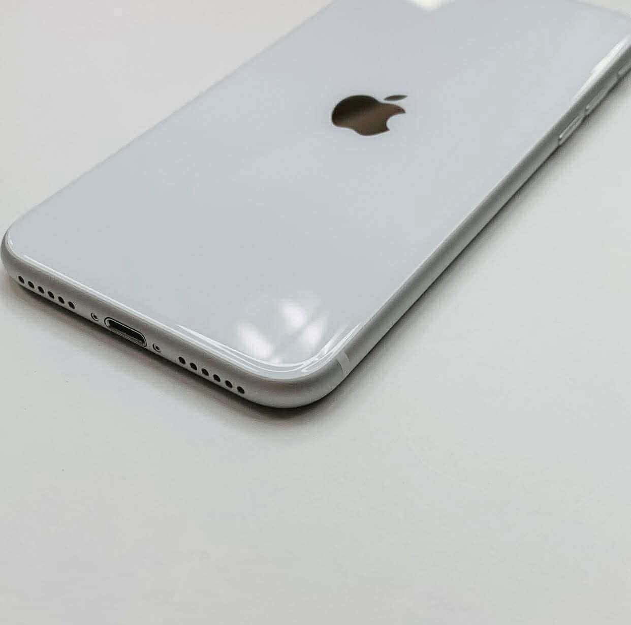 iPhone SE 第2世代 64GB SIMフリーバッテリー94% - メルカリ