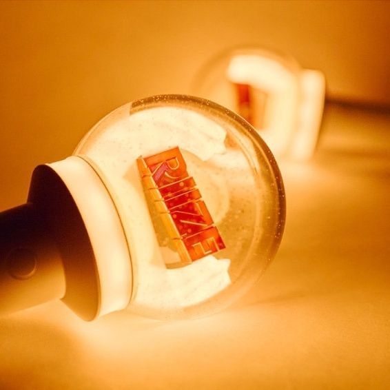 RIIZE ペンライト 公式 Bluetooth接続対応〇 RIIZE 公式ペンライト OFFICIAL FANLIGHT SM Bluetooth対応