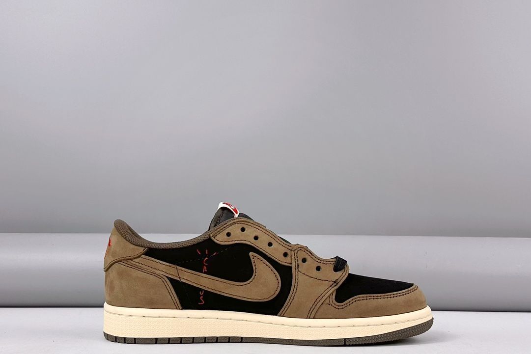 値引きあり！トラヴィススコット×ナイキ エアジョーダン1 ローダークモカ エア ジョーダン 1 NIKE AIR JORDAN LOW OG SP-T 【TRAVIS SCOTT