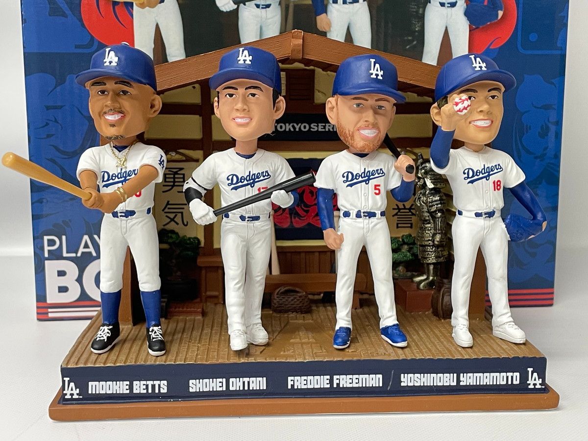 ロサンゼルス ドジャース 2025 東京シリーズ ミニボブルシーン 4選手 大谷翔平選手＆山本由伸選手 Mookie Bettsベッツ Freddie Freemanフリーマン5インチ12.5cm Foco公式 世界 2025個シリアルナンバー入り
