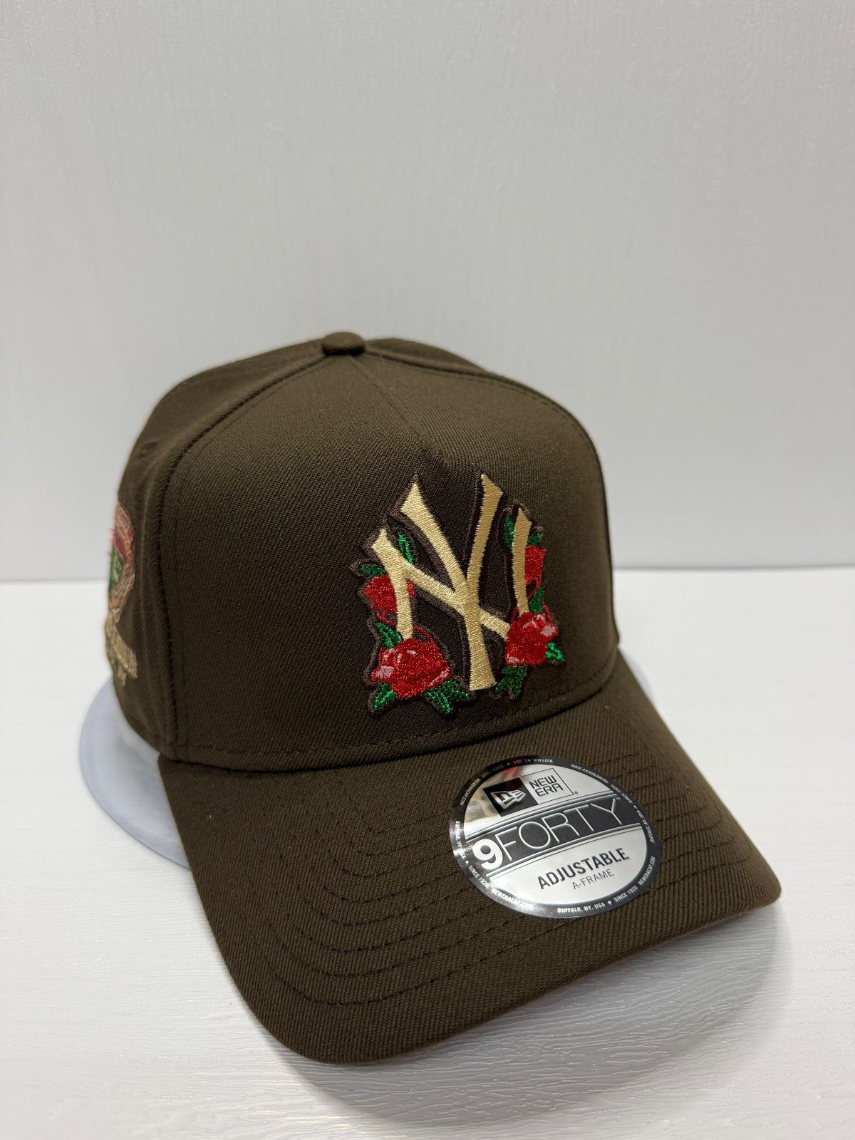 Newera ニューヨークヤンキース ヤンキースタジアム 9forty A-FRAME スナップバックキャップ ブラウン