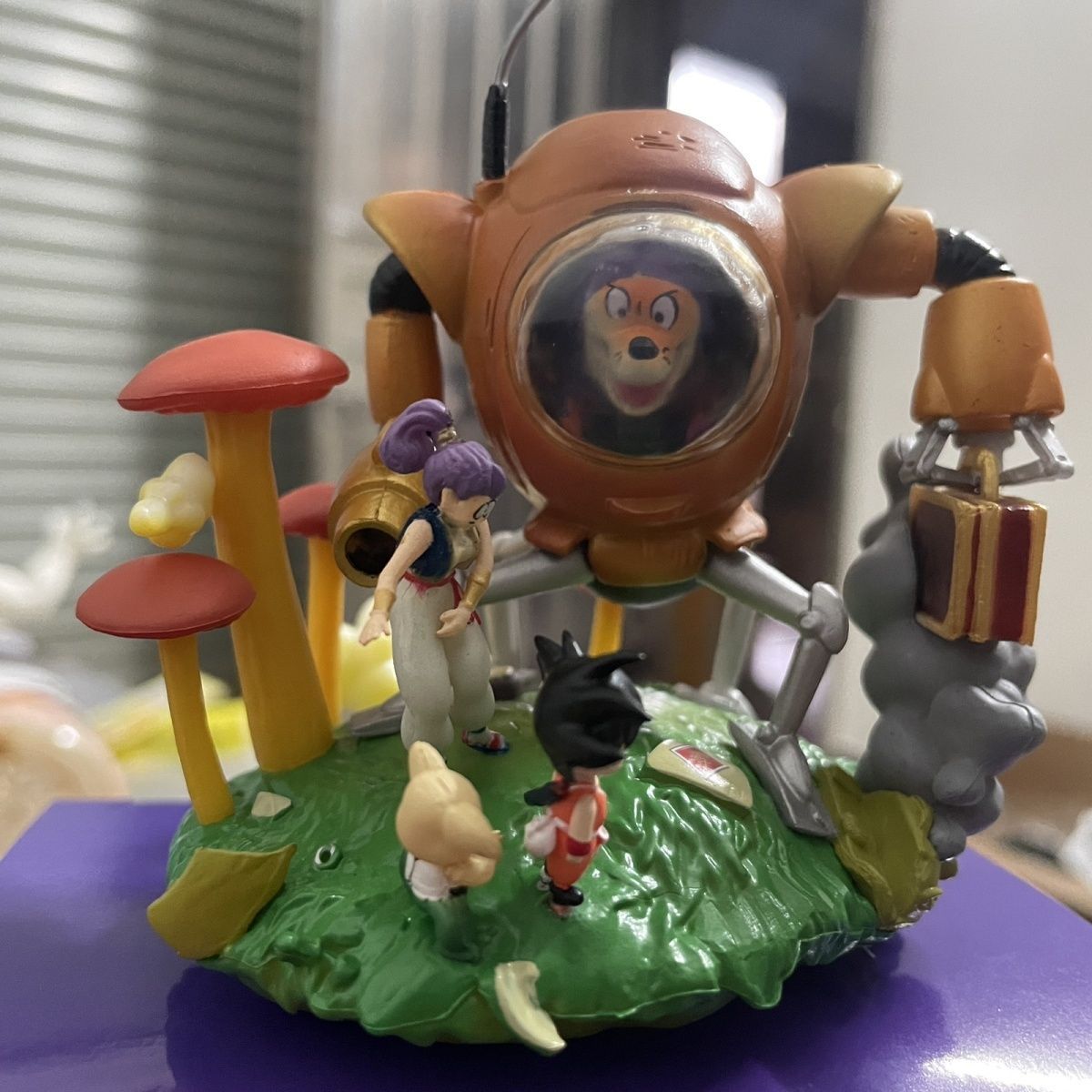 ドラゴンボール 孫悟空 ブルマ レッドリボン軍ロボット シュウ 
