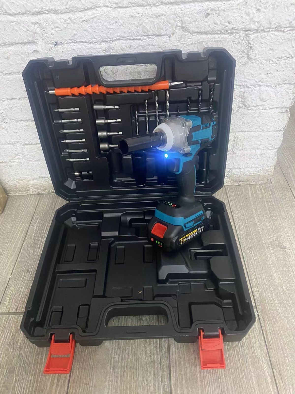 電動 インパクトレンチ 多点セ ット 5本ソケットタイヤ交換 電動ドリルドライバーセ ット1台4役 マキタ makita 18V バッテリー併用 電動工