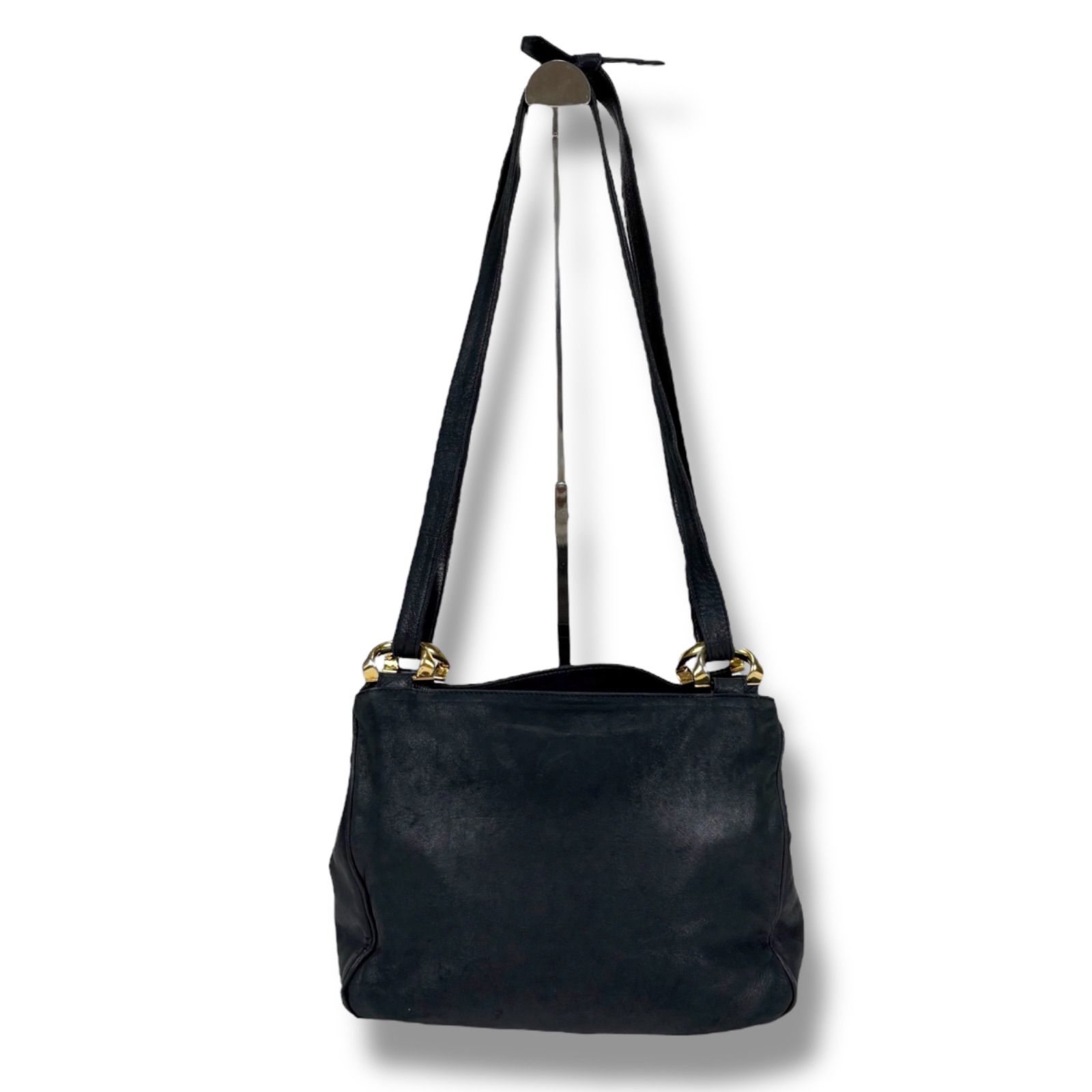 LOEWE ネイビー ショルダーバッグ エンボスロゴ LOEWE ネイビー ショルダーバッグ エンボスロゴ 楽天市場