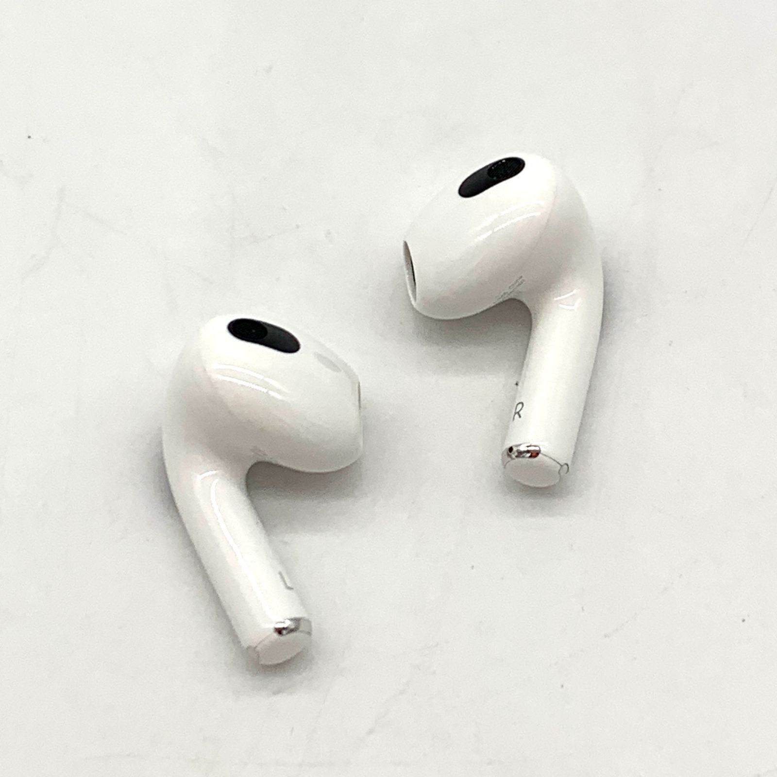 ▽【動作確認済み】Apple AirPods 第3世代 MME73J/A ワイヤレス