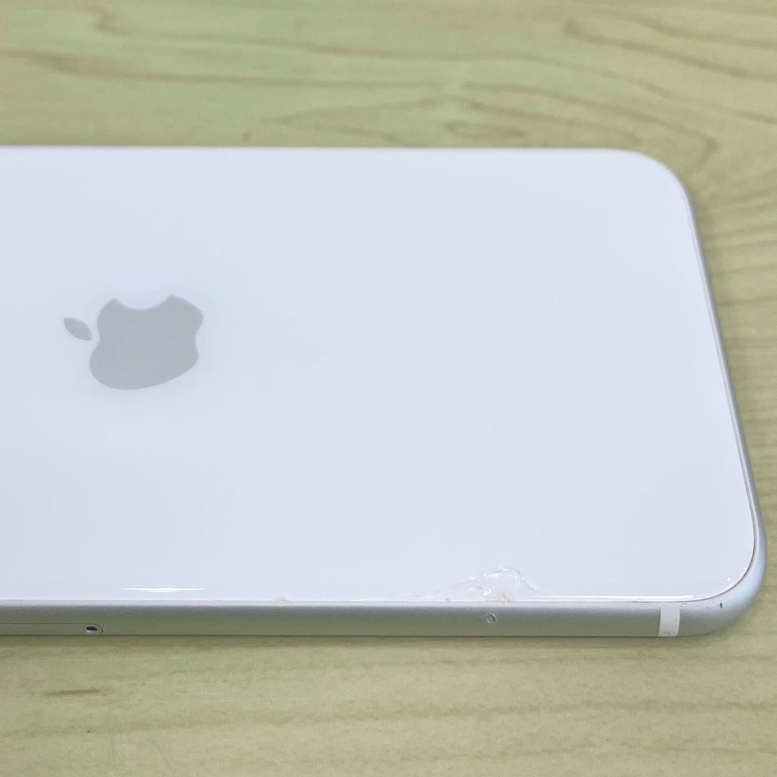 バッテリー84%】iPhoneSE2 64GB ホワイト SIMフリー 21433 - メルカリ