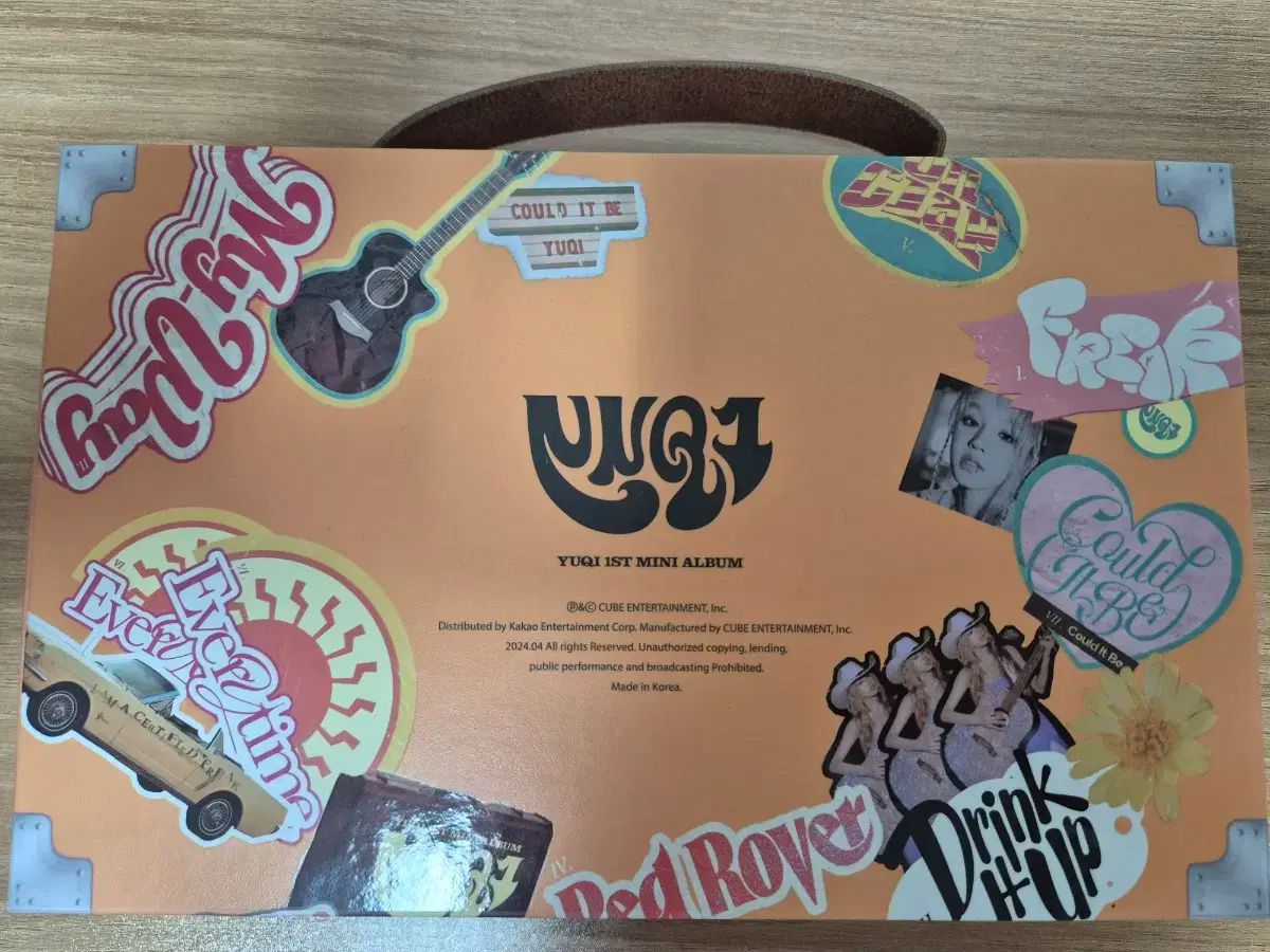 ウギ(YUQI) ソロ アルバム SOLO アルバム スペシャルバージョン gidle