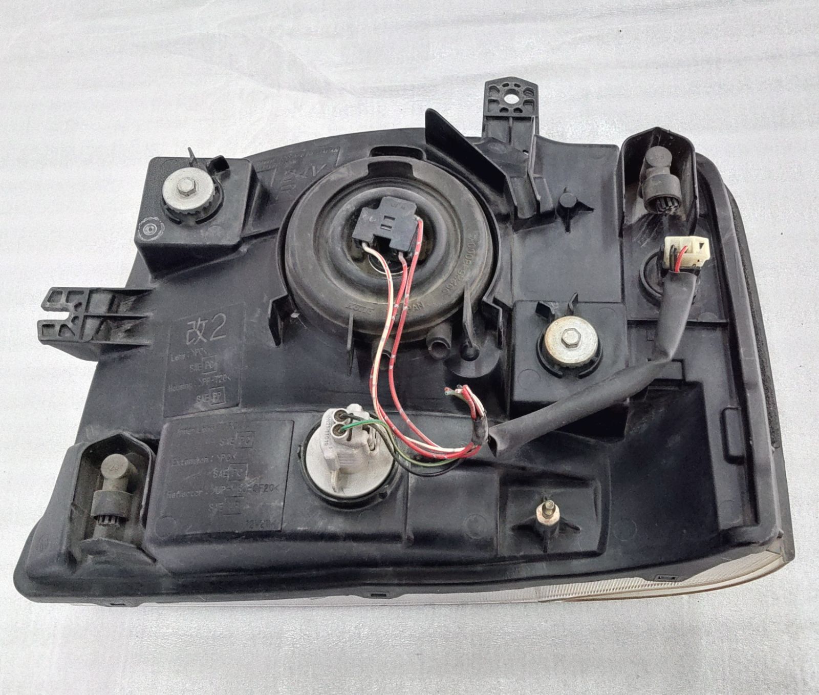 スズキ エブリィワゴン DA62W 中古部品 右 ヘッドライト ヘッドランプ スズキ エブリィワゴン DA62W 中古部品 右 ヘッドライト ヘッドランプ