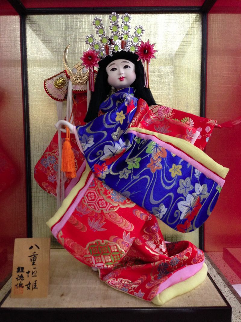 雛人形 鯉徳作 ひな人形 ケース入り 浮世人形 八重垣姫 美品 - メルカリ