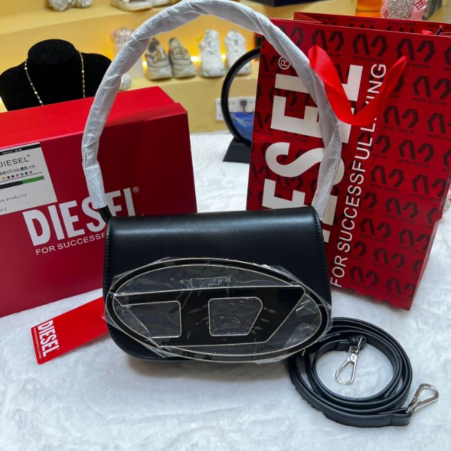 新品未使用 DIESEL ディーゼル 1dr ショルダー バッグ ボディバッグ 