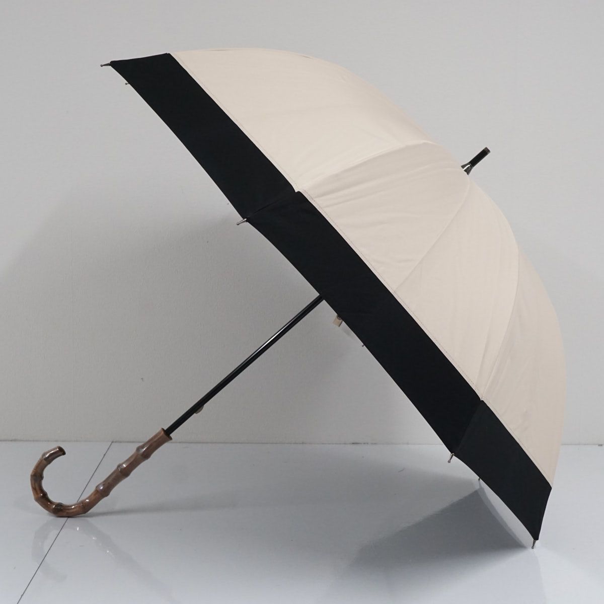 日傘 芦屋ロサブラン 完全遮光日傘 ベージュアイボリー 50cm 完全遮光日傘 芦屋ロサブラン 完全遮光日傘 USED美品 ミドル