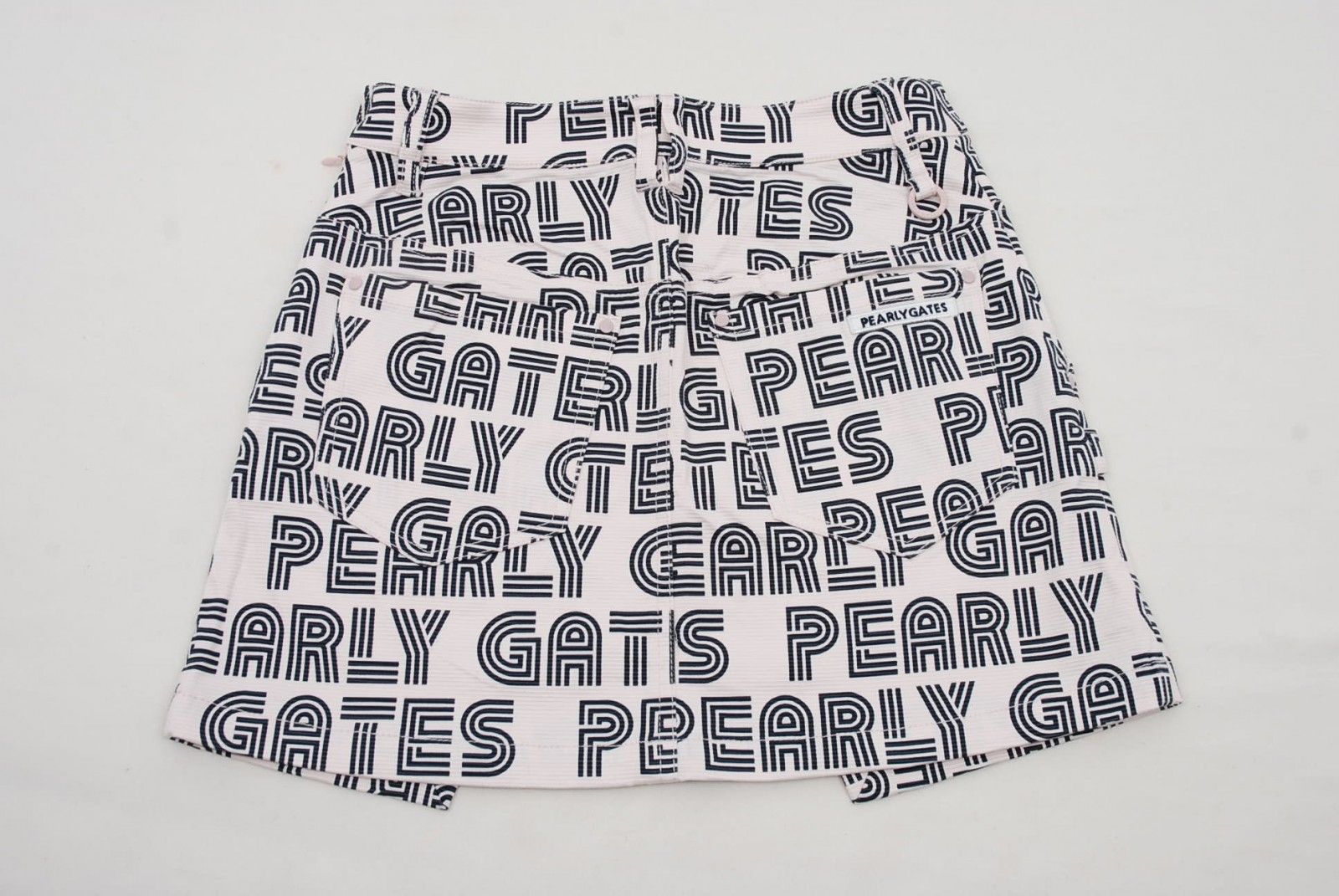 美品✨パーリーゲイツ ゴルフ　ラップ風 スカート✨0 PEARLY GATES 【PREMIUM OUTLET 50%超OFF】PEARLY パーリー
