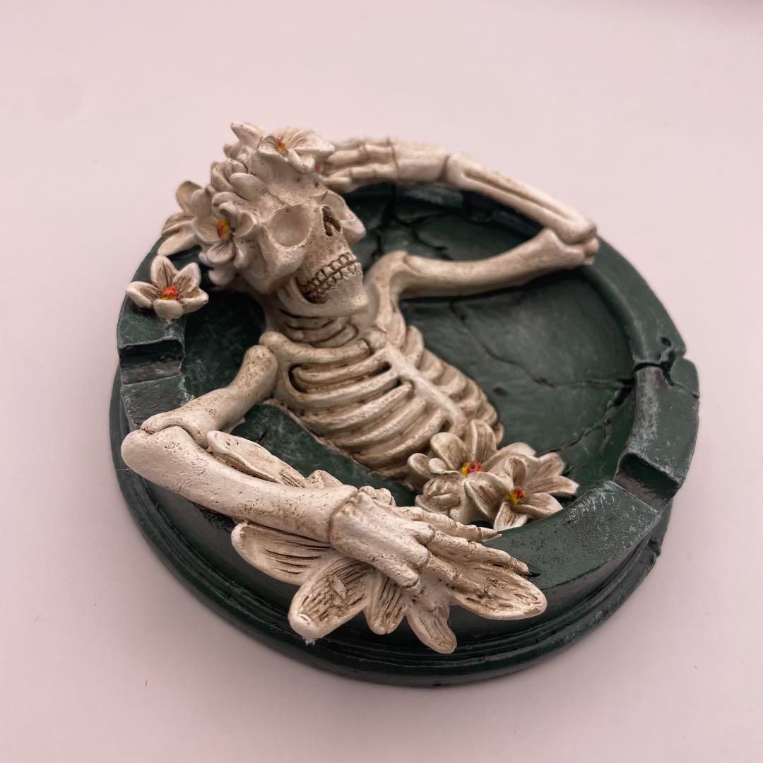 おしゃれ灰皿 スケルトン 骸骨 ガイコツ インテリア 花柄 花冠 雑貨