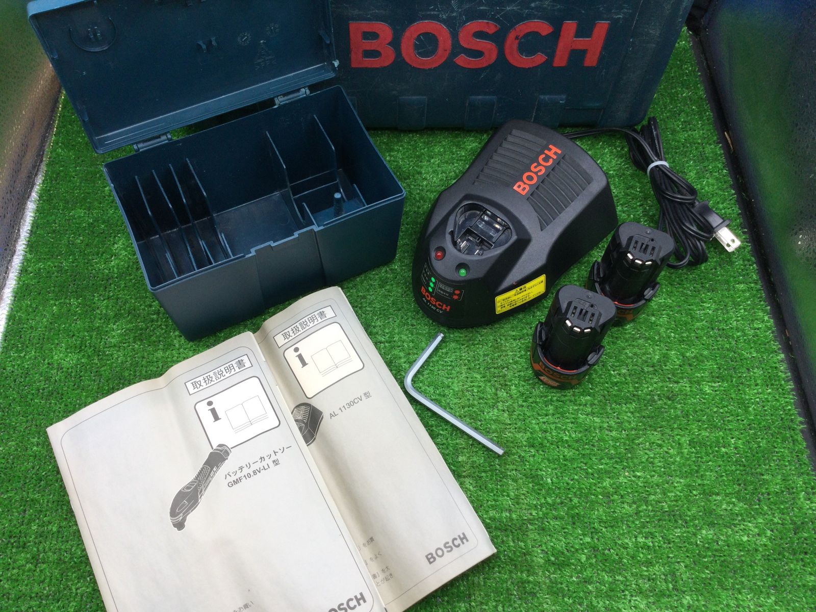 領収書発行可】☆BOSCH/ボッシュ 10.8Vバッテリーカットソー GMF10.8V