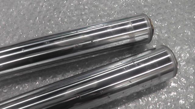 フロントフォーク