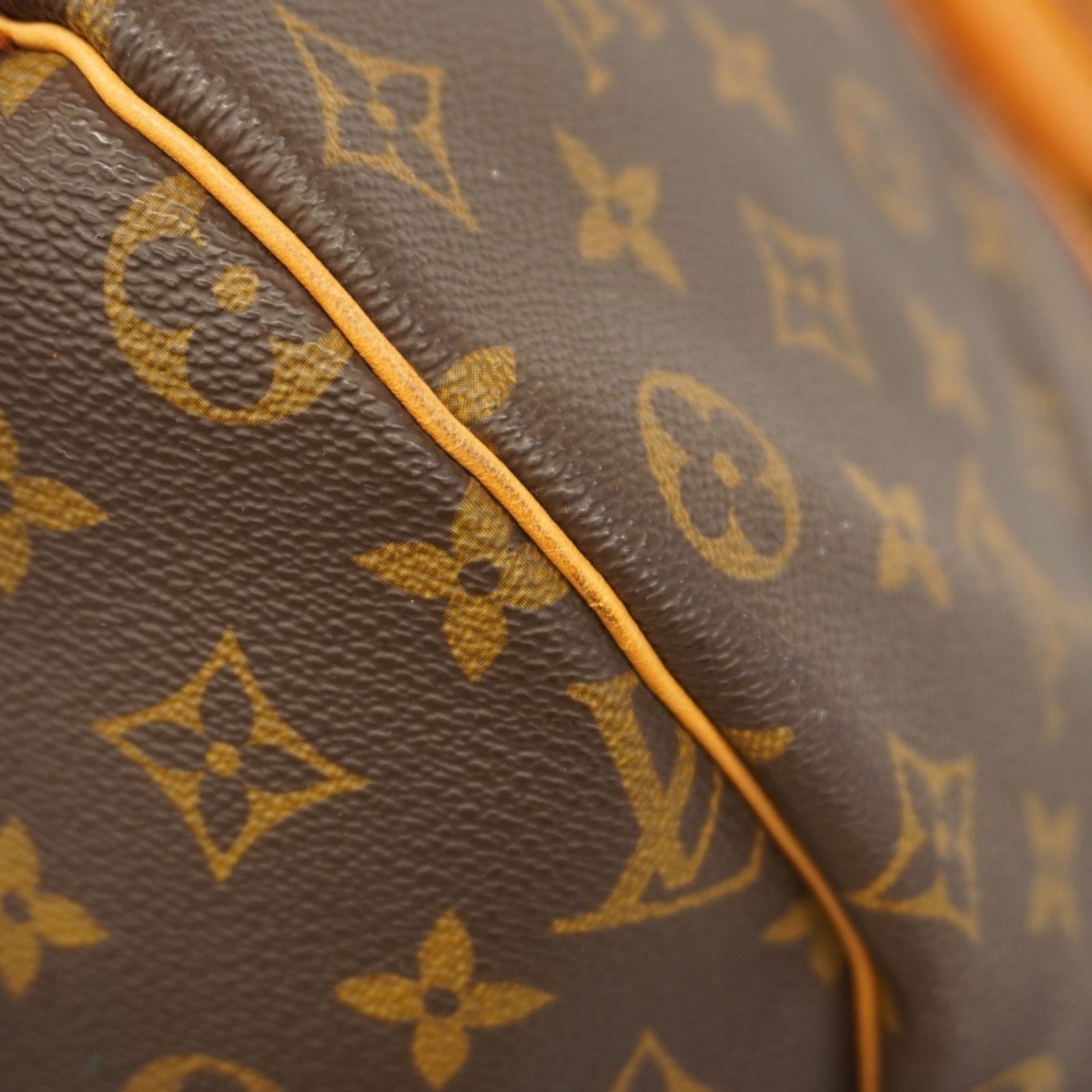 ボストンバッグ