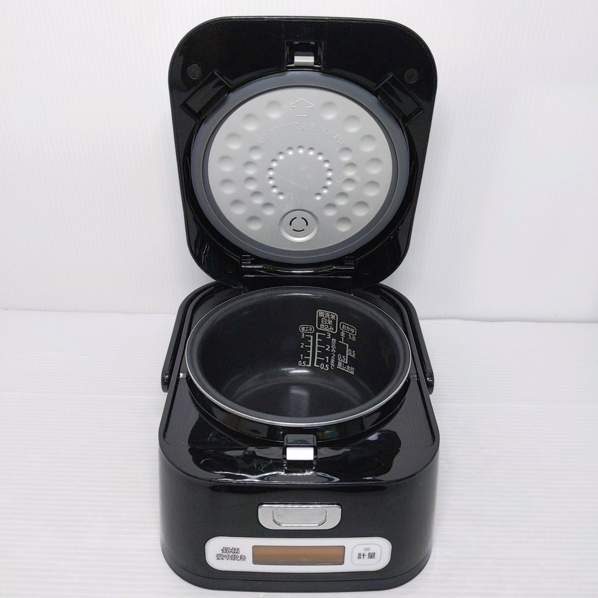 【中古品】アイリスオーヤマ IH炊飯器 3合炊き RC-IA30-B 17年製〇YR-51777〇