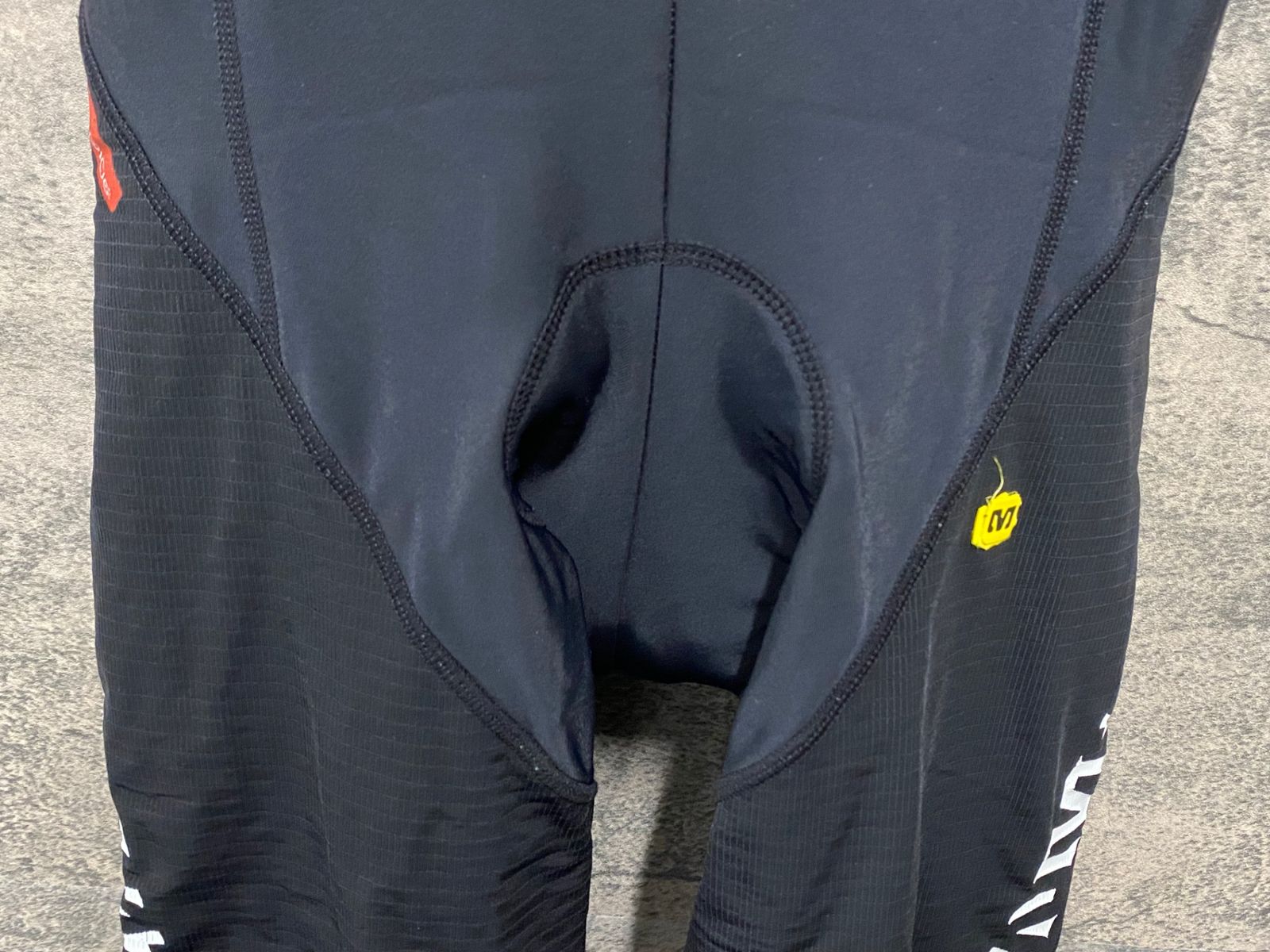 マビック　サイクル　インフェルノ裏起毛ビブタイツ JG091 マヴィック MAVIC ビブタイツ 黒 L 裏起毛 ※スレ - メルカリ
