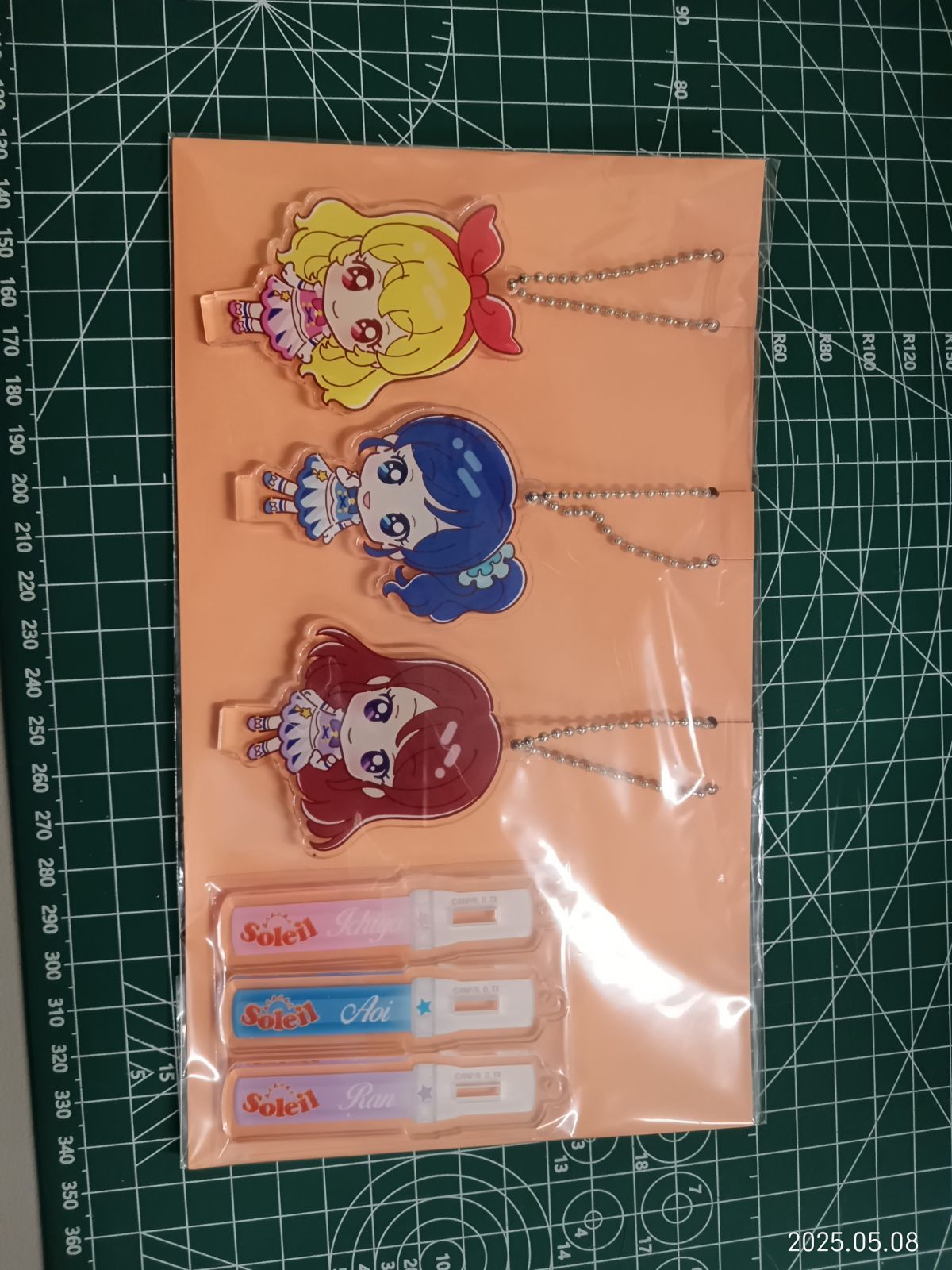 MR-00591 アイカツ！ アクリルバッジスタンドキーホルダー ソレイユ