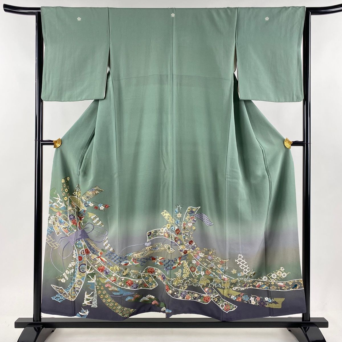 色留袖 身丈153.5cm 裄丈64cm M 袷 束ね熨斗 松竹梅 金糸 刺繍 灰緑 正絹 名品 三つ紋