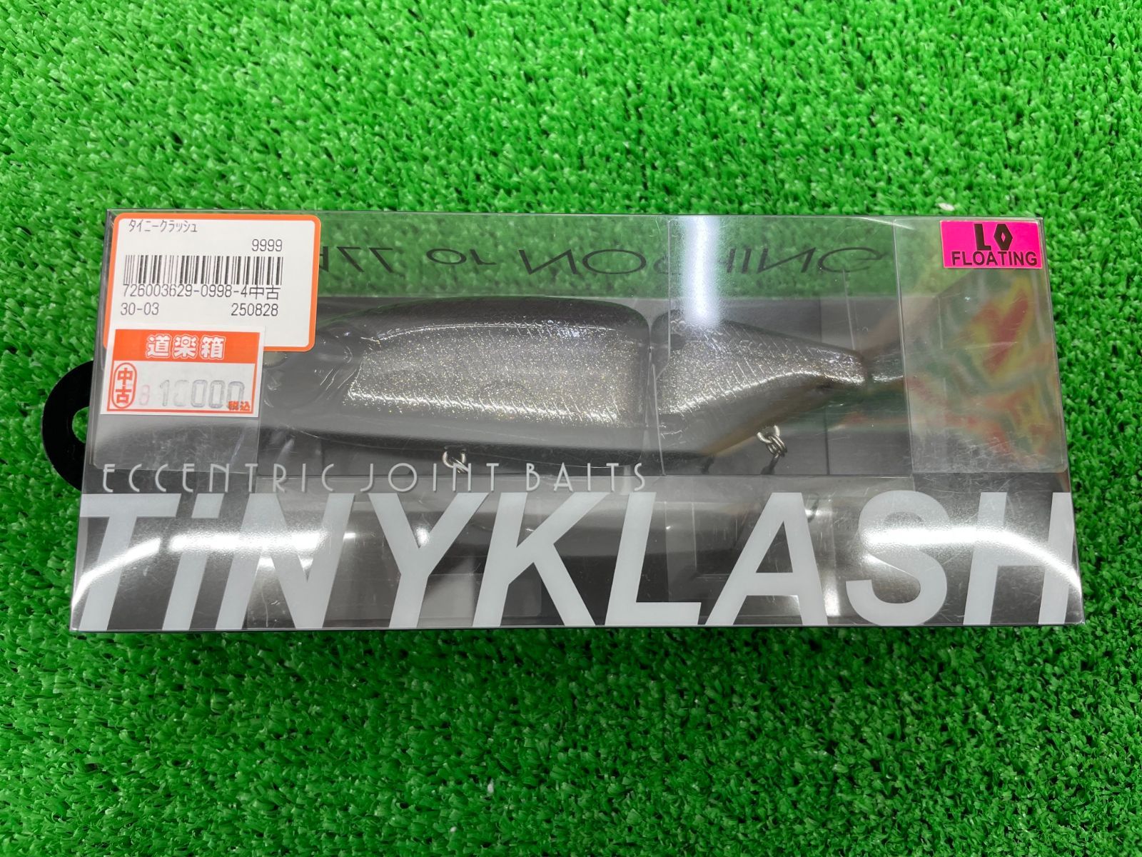 新品未使用 DRTタイニークラッシュ LOW ニュームーンバイト drt タイニークラッシュ DRT】 タイニークラッシュ Low ニュー