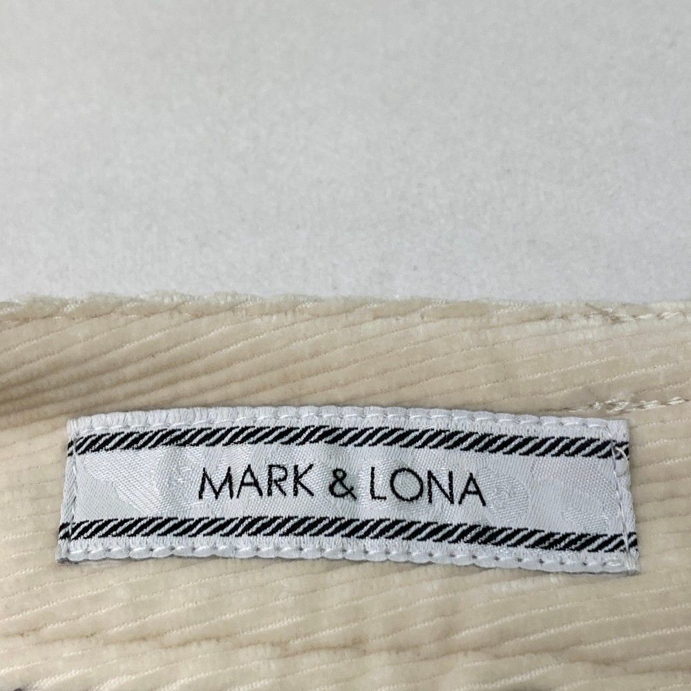 サイズ：S MARK&amp;LONA マークアンドロナ  蓄熱 ショートパンツ  ホワイト系 [240101396196] ゴルフウェア レディース ストスト サイズ：S MARK&LONA マークアンドロナ 蓄熱 ショートパンツ