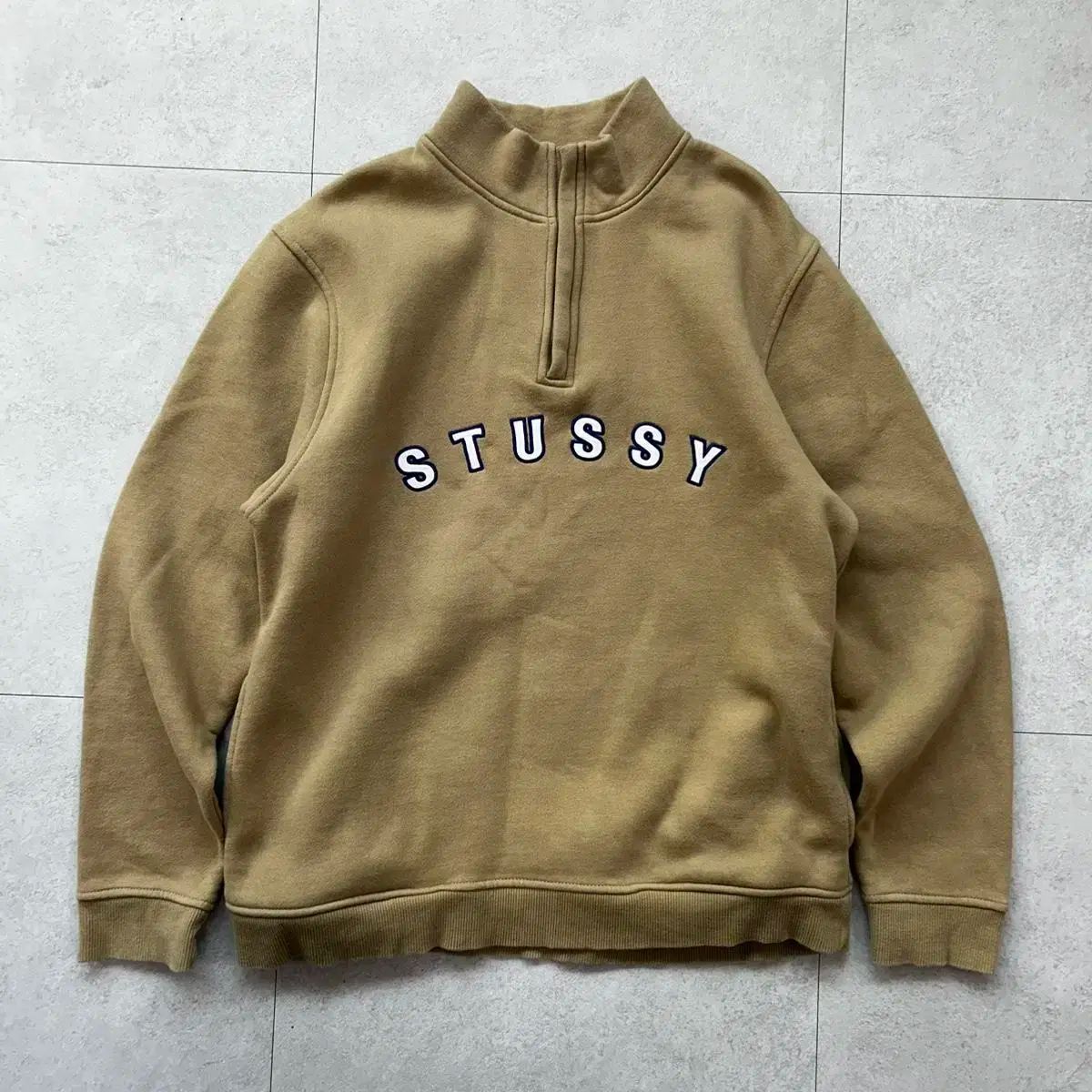 【雷市場（ポンジャン）商品韓国直送】STUSSY(ステューシー) 四半期 ジッパー モクネック L